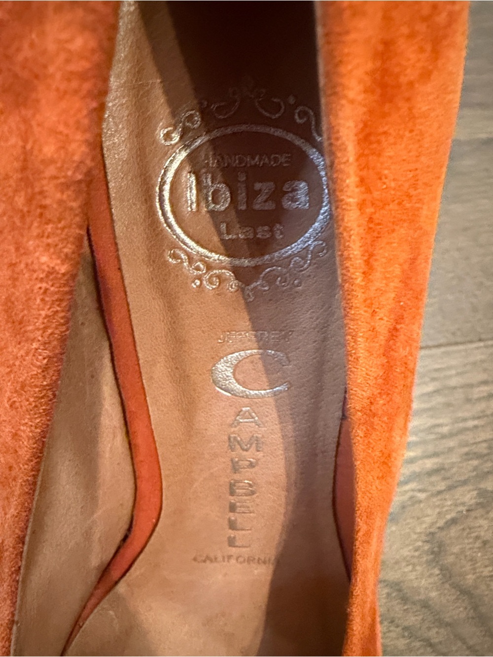 Jeffrey Campbell "Ibiza" Suede Orange Block Heel Pumps Size 8 - C61-003 - Picture 3 of 11